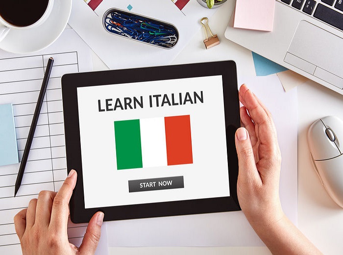 learn Italian free course video and pdf book from beginner.